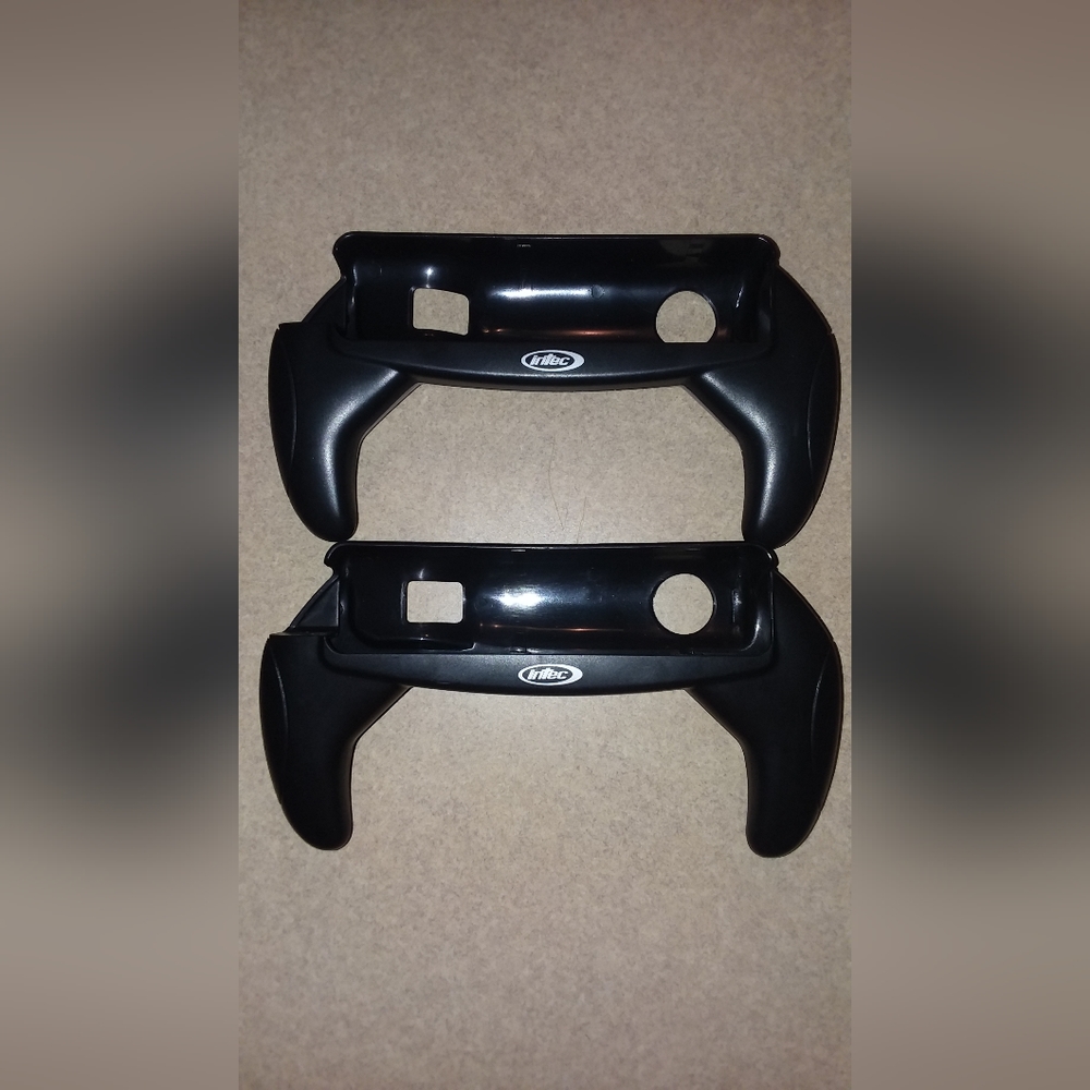 Intec 2 Hand Steering Wheels For Wii